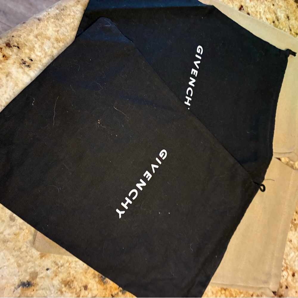 Givenchy Black Logo Drawstring Dust Bags (Pair)